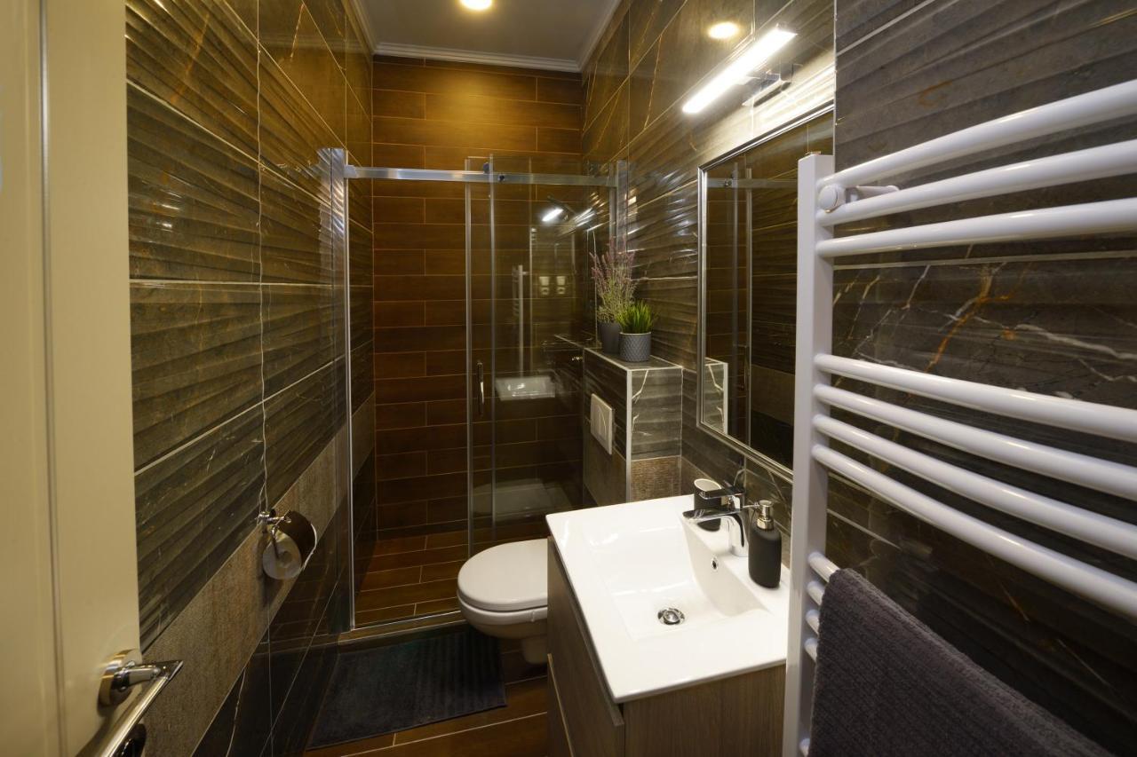 Orangehomes 4 Bdrm Apartment View To Synagogue Budapest Esterno foto
